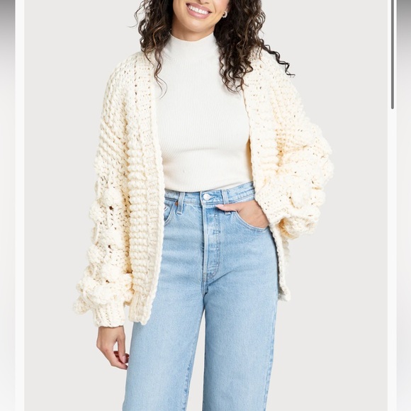 NWT Saachi Knit Cardigan with Bauble Sleeves - Picture 2 of 9
